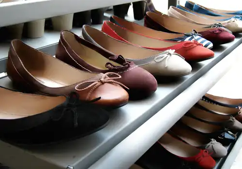 Summer-flat-shoes-for-women